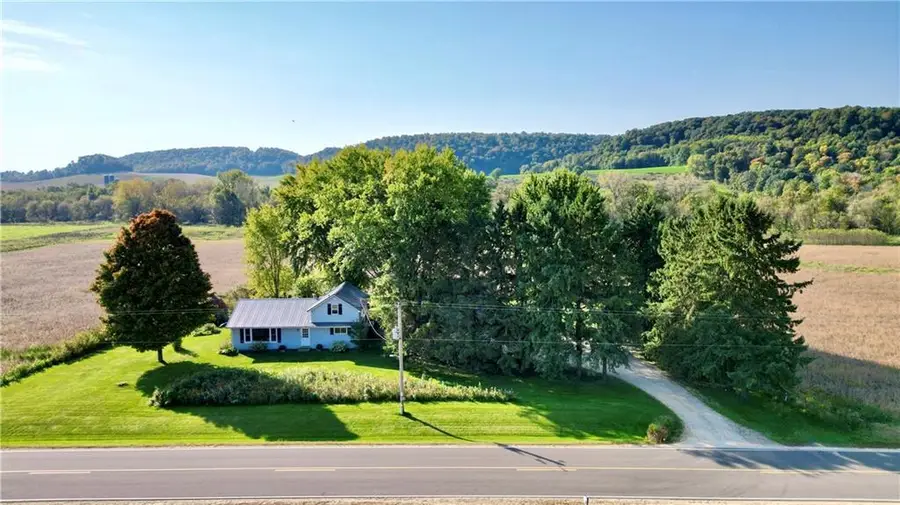 W8539 County Road Z, Arkansaw, WI 54721 - Image #3