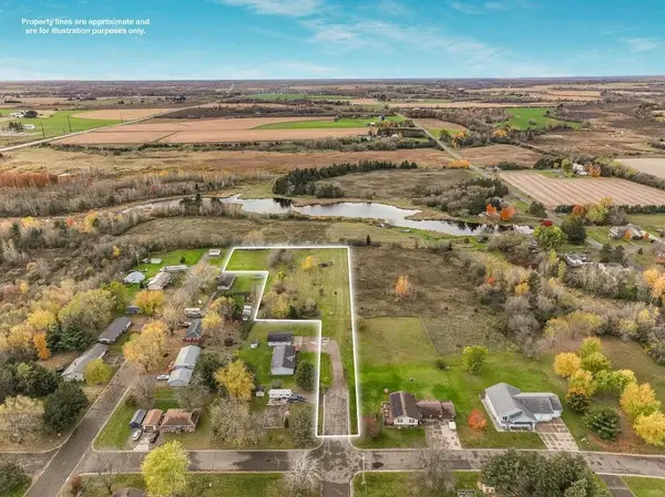 303 Portland Avenue, Almena, WI 54805