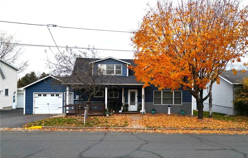 805 Lake Avenue, Ladysmith, WI 54848 - Image #1