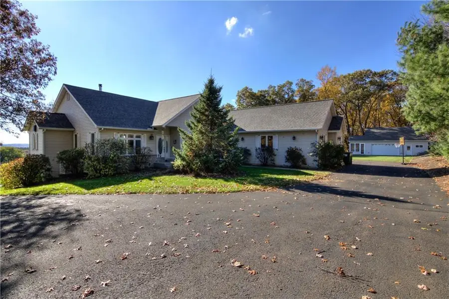 E5095 Interlachen Boulevard, Eleva, WI 54738 - Image #2