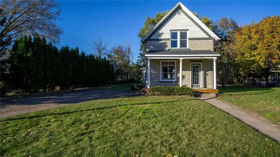 324 Mead Street, Eau Claire, WI 54703 - Image #2