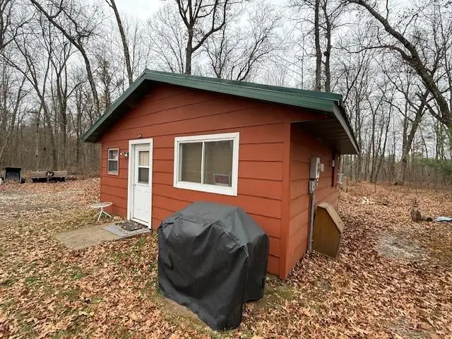 N850 Hamilton Falls Road, Stanley, WI 54768 - Image #2