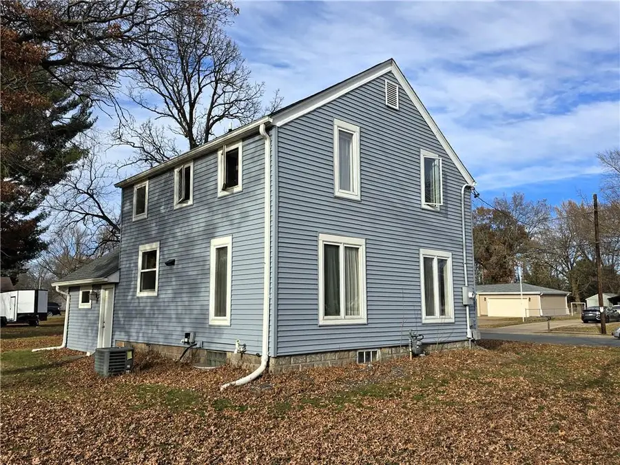 3233 Potter Road, Eau Claire, WI 54703 - Image #3