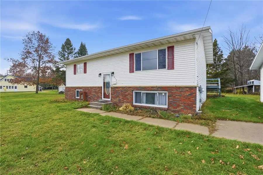 816 E 9th Street, Ladysmith, WI 54848 - Image #3