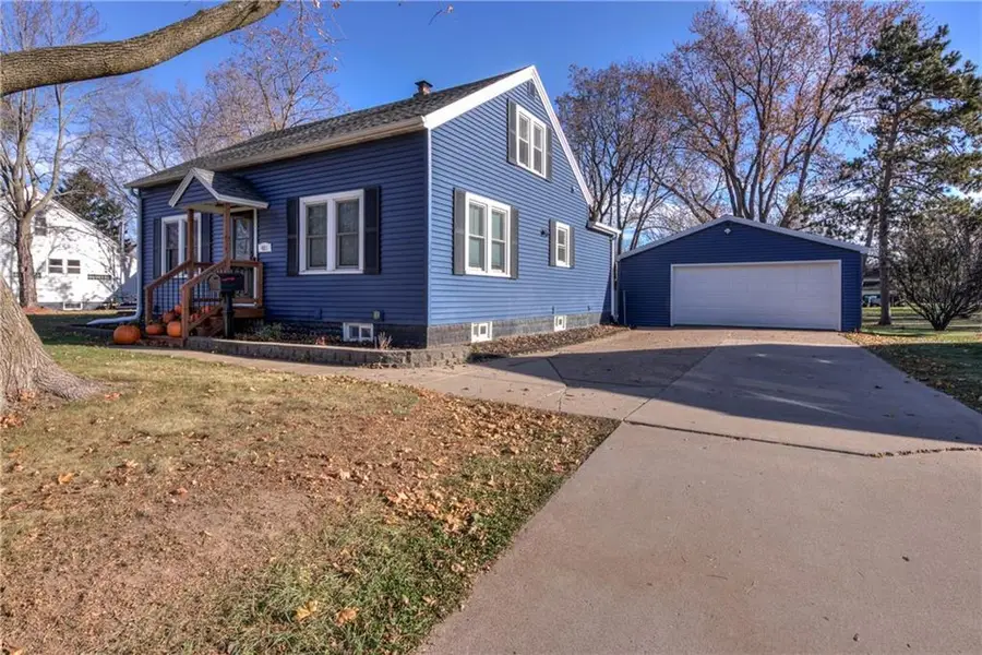 421 Irvine Street, Chippewa Falls, WI 54729 - Image #2