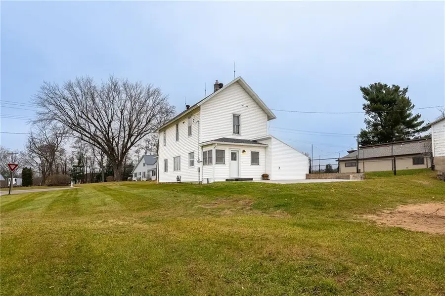 50482 S 3rd Street, Eleva, WI 54738 - Image #2