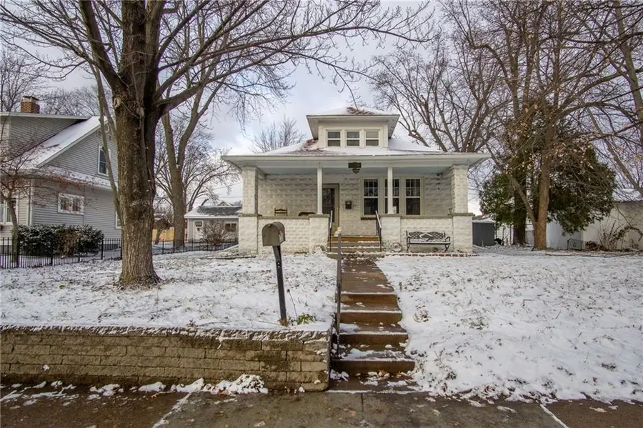 1528 Highland Avenue, Eau Claire, WI 54701 - Image #2