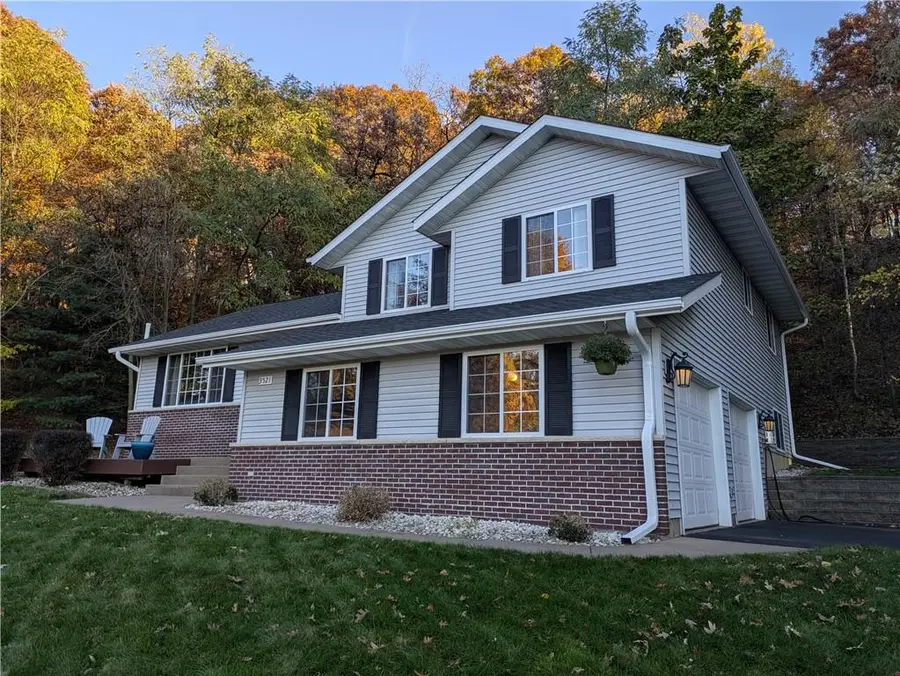 3521 Leslie Lane, Eau Claire, WI 54703 - Image #3