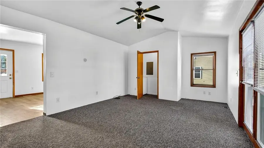 624 E Lake Avenue, Ladysmith, WI 54848 - Image #3