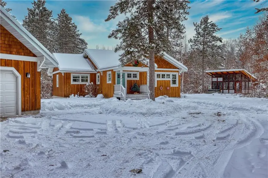 8056 N North Rd, Springbrook, WI 51875 - Image #2