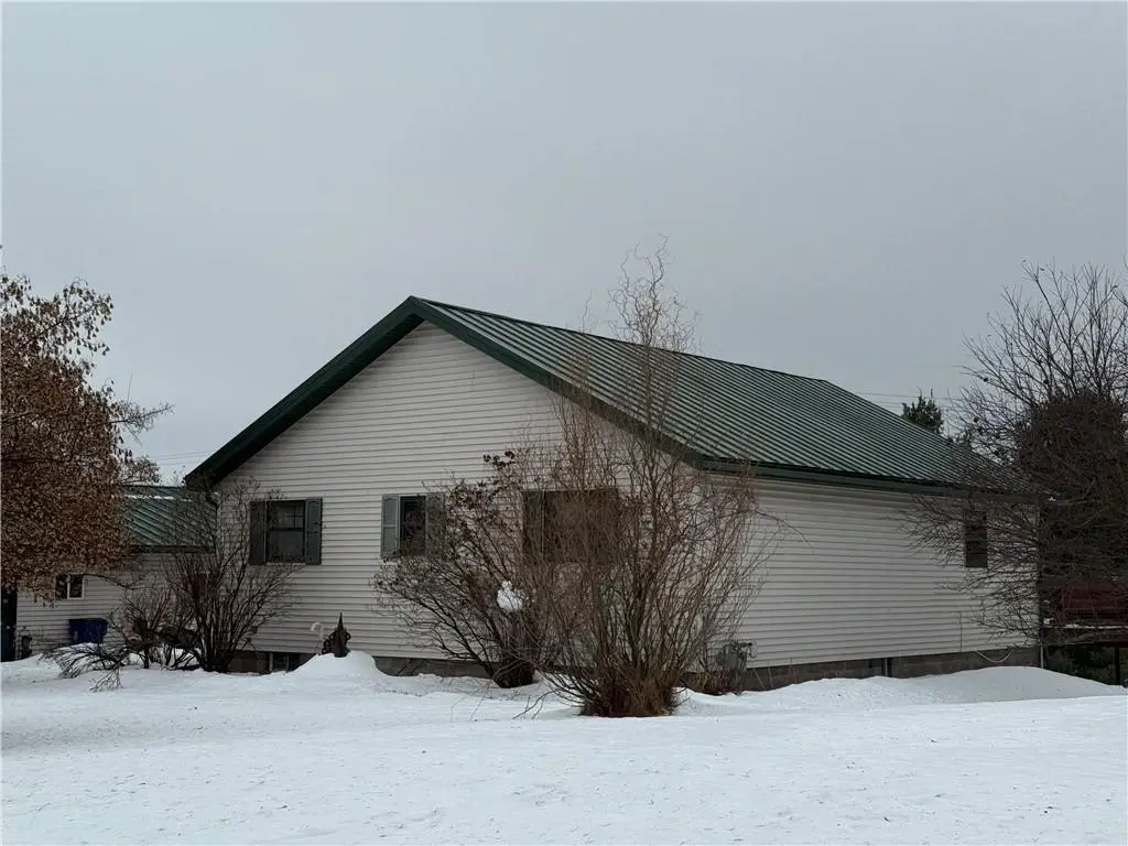 417 8th Avenue, Shell Lake, WI 54871 - Image #1