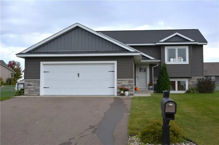 1642 Beaver Way, New Richmond, WI 54017 - #2