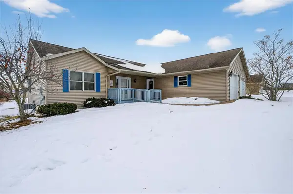 1655 Danis Way, Cumberland, WI 54829