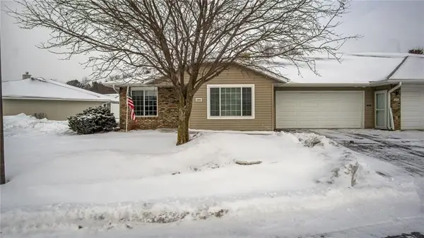 4402 E Robin Meadows Lane, Eau Claire, WI 54701