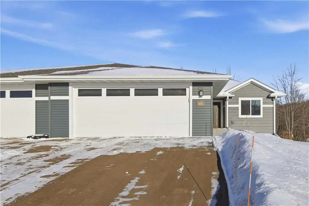 616 Hagman St, Eau Claire, WI 54703 - #1