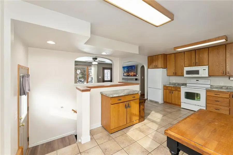 N8212 County Road C, Mindoro, WI 54644 - #2