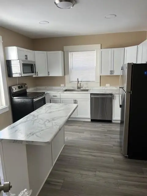 625 Barstow Street #1-2, Eau Claire, WI 54703 - #2