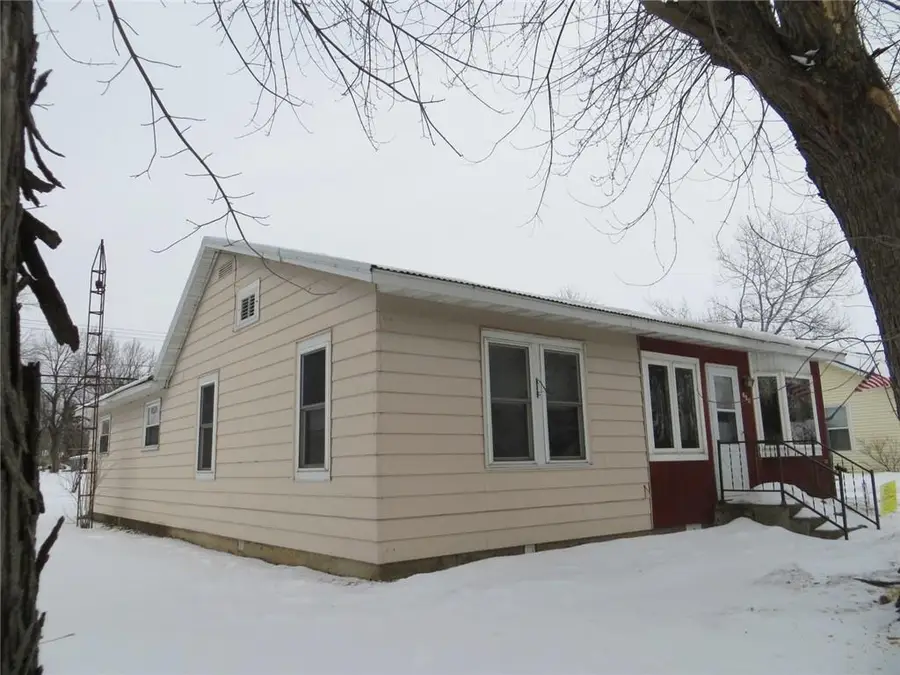 636 E 3rd Street, Owen, WI 54460 - #2