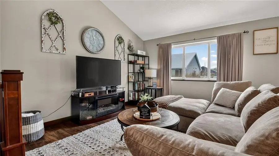 4924 Bluebell Court, Eau Claire, WI 54703 - Image #2