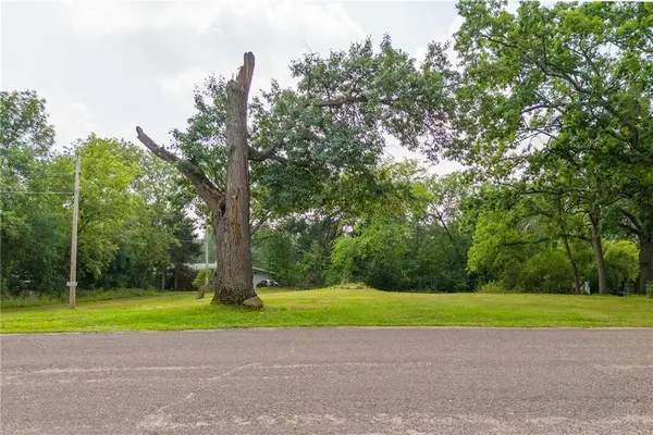 1005 Grant Street, Spooner, WI 54801