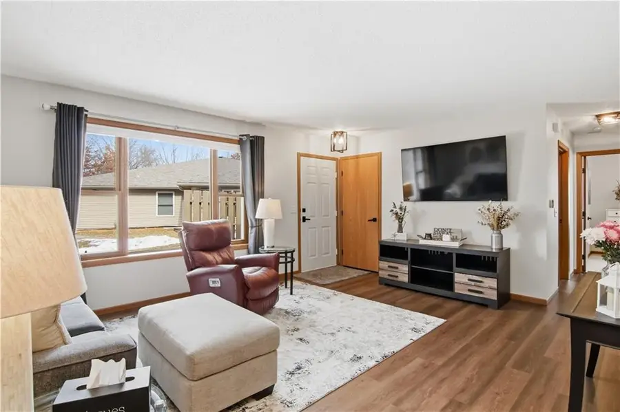 3631 Oak Tree Lane #1, Eau Claire, WI 54701 - #2