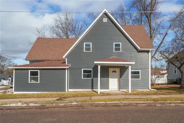 114 W School Street, Greenwood, WI 54437