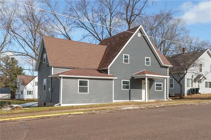 114 W School Street, Greenwood, WI 54437 - #3