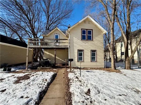 614 Barstow Street #2, Eau Claire, WI 54703