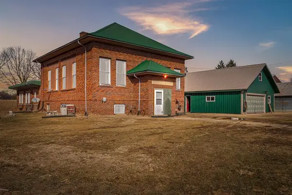 28049 County Highway X, Cashton, WI 54619