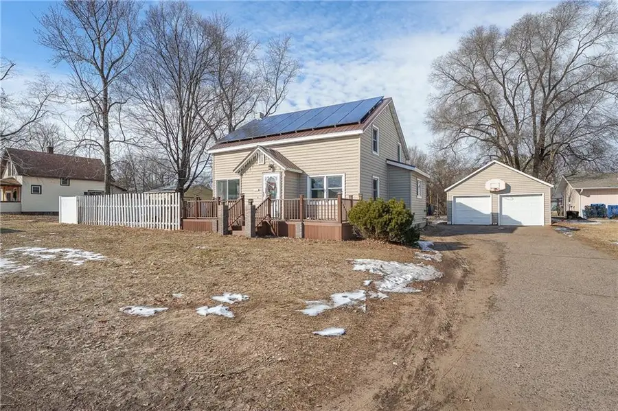 1715 SE 2nd Avenue, Menomonie, WI 54751 - #2