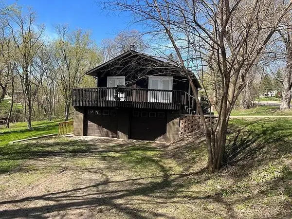 253 Tower Heights Court #2, Prescott, WI 54021