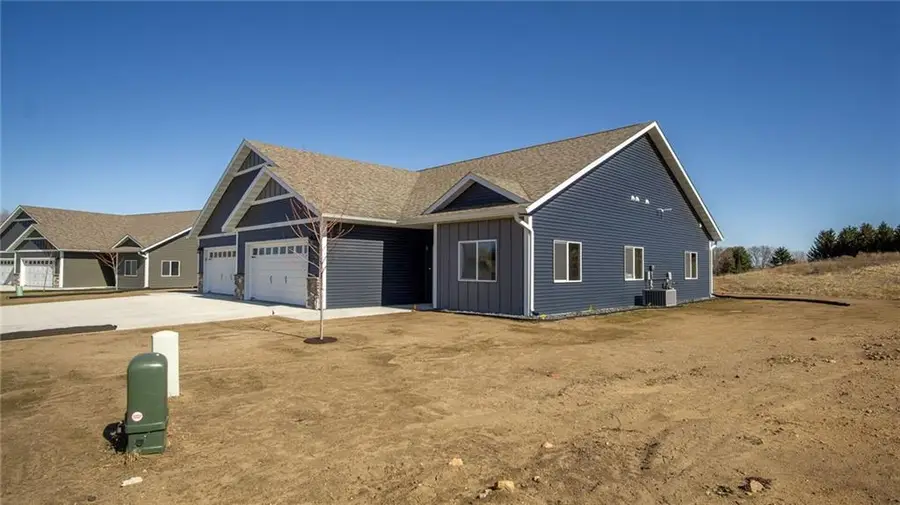 3375 Iris Drive, Eau Claire, WI 54703 - #3