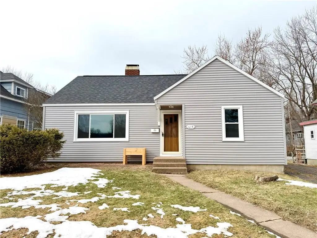 514 E 2nd Street, Ladysmith, WI 54848 - #1