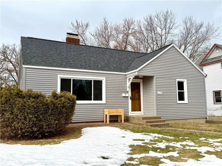 514 E 2nd Street, Ladysmith, WI 54848 - #2