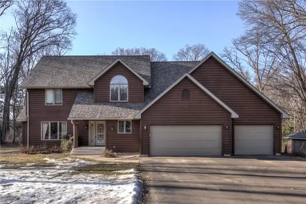 5620 McKai Drive, Eau Claire, WI 54703
