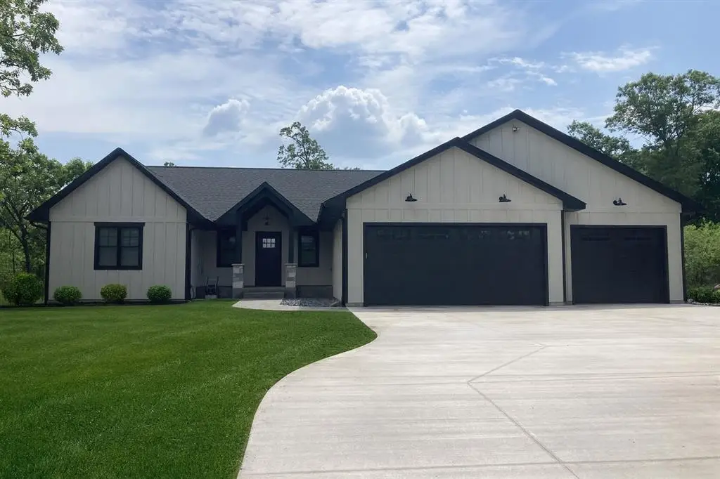 9217 24th Avenue, Eau Claire, WI 54703 - #1