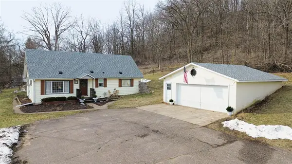 W7410 State Road 65, Beldenville, WI 54003