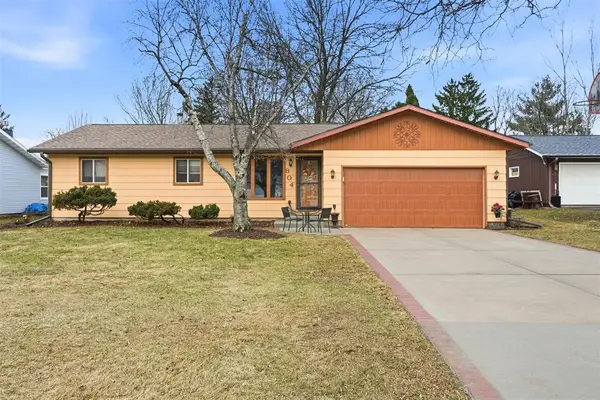 804 Roberts Street, Altoona, WI 54720