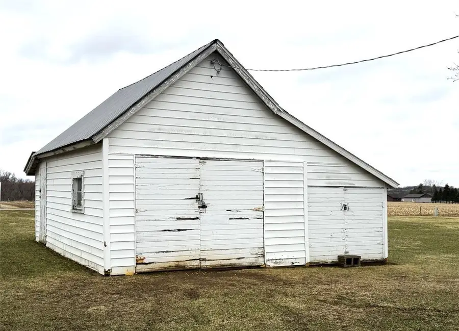 W17687 Fairview Rd., Whitehall, WI 54773 - #3