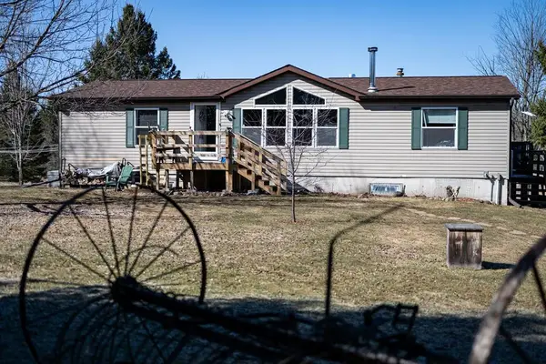 7649N Fishtrap Lake Rd, Winter, WI 54896