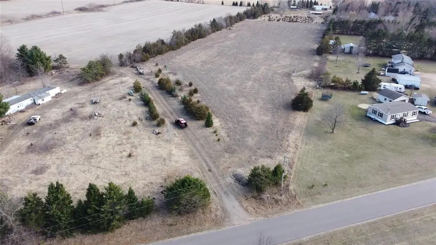 10026 E 140th Avenue, Peru, WI 54701 - #2