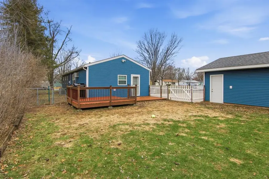 211 11th Street, Altoona, WI 54720 - #3