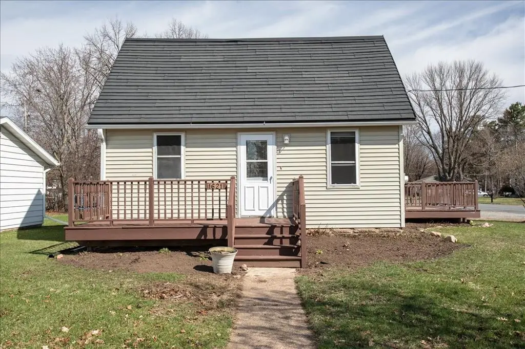 1621 2nd Avenue, Menomonie, WI 54751 - #1
