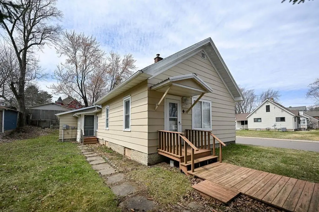 1665 2nd Avenue, Cumberland, WI 54829 - #1