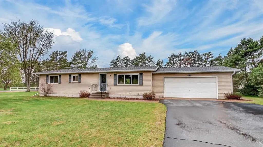 6150 Sun Dance Place, Eau Claire, WI 54701 - #1