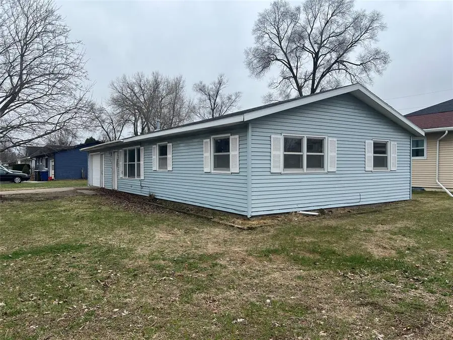 104 12th Avenue, Onalaska, WI 54650 - #3