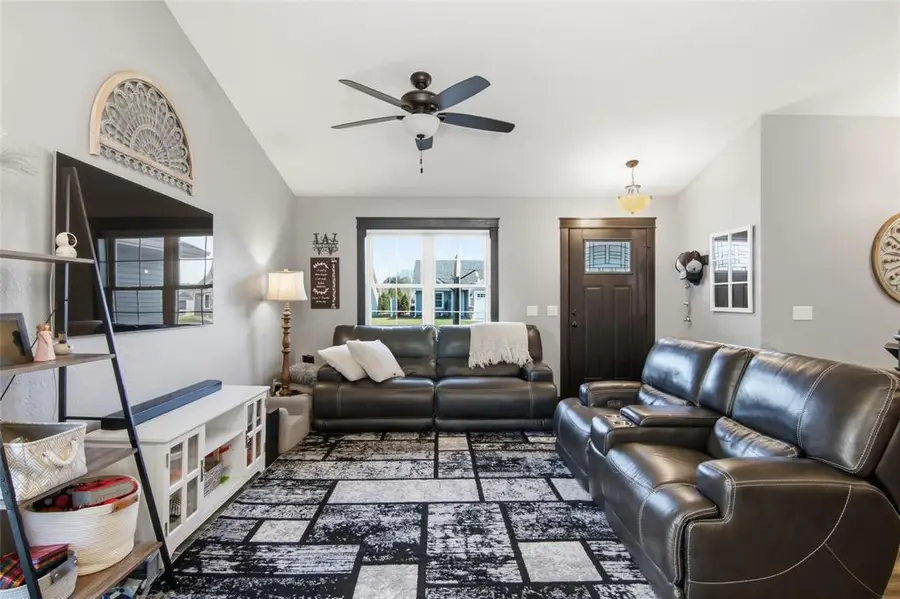 5642 Green Park Drive, Eau Claire, WI 54703 - #3