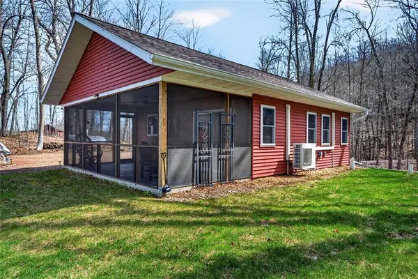 2774 25th Avenue #A, Rice Lake, WI 54868
