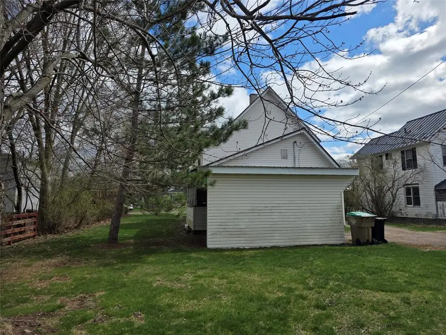 520 Miles Street, Chippewa Falls, WI 54729 - #2