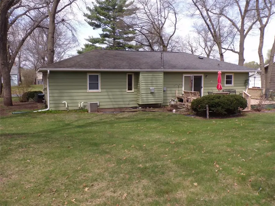 3045 Wedgewood Avenue, Eau Claire, WI 54703 - #3